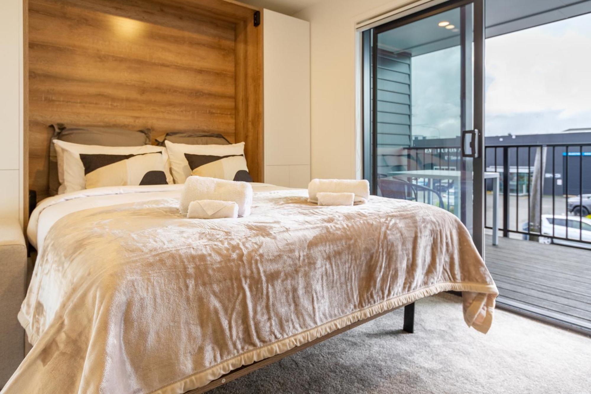 Luxurious Studio Prime Location City Centre Christchurch Eksteriør billede